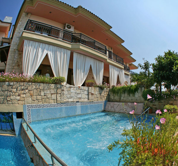 gf-hotel-fish 141